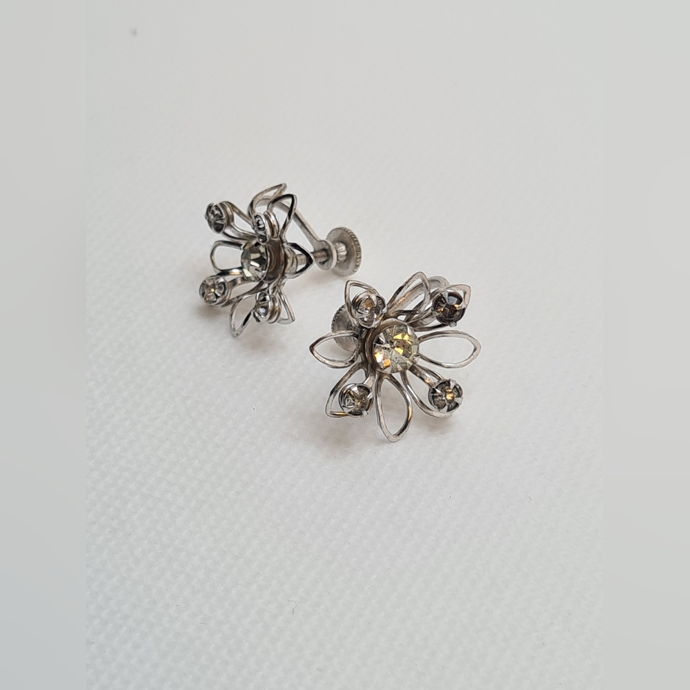 Vintage Rhinestone Flower Earrings